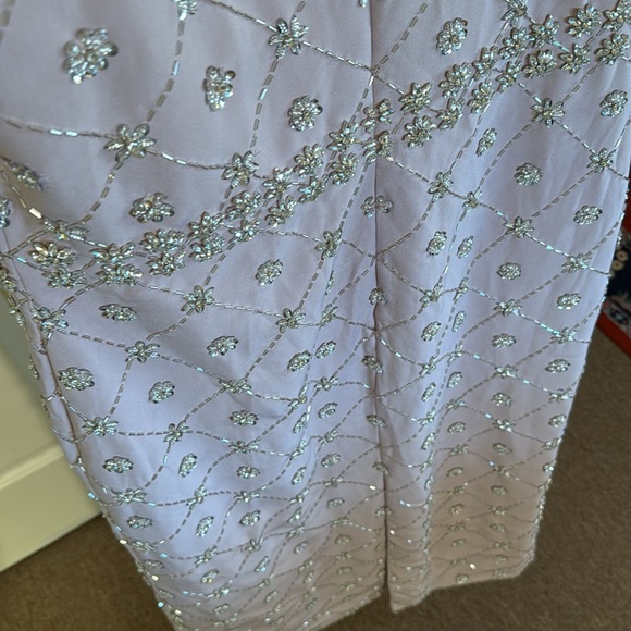 MAC DUGGAL
Pink Hand Embellished Cap Sleeve Midi Dress - Picture 10 of 16